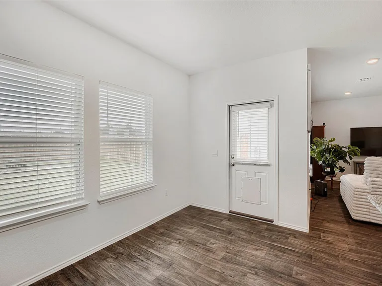 18517 Cremello Dr #A — Photo 16