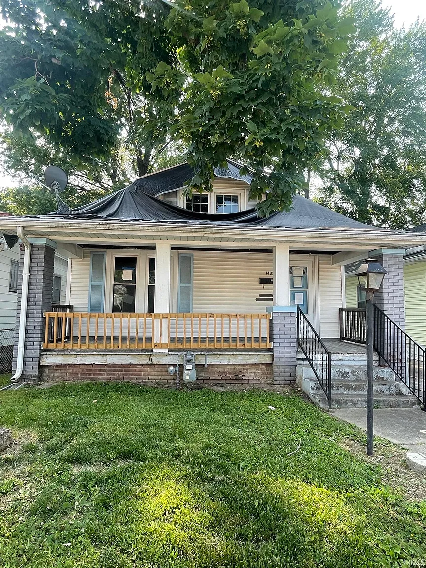 1403 Henning Ave photo 1