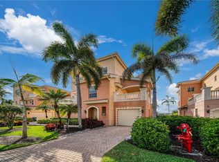 542 Avellino Isles Cir APT 10202, Naples, FL 34119