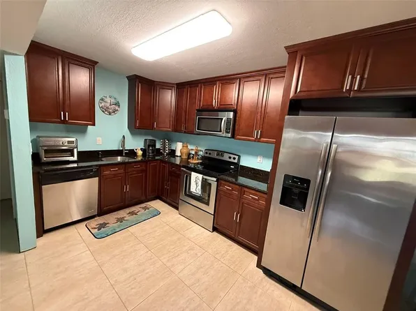 21280 Brinson Ave APT 120, Port Charlotte, FL 33952