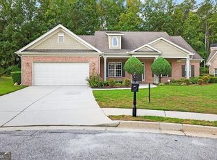 2607 Misty Rose Ln, Loganville, GA 30052