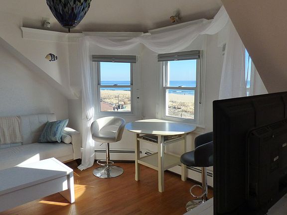 3rd image of 5 Ocean Avenue Summer #2