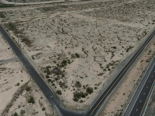 Interstate Highway 20 W #I-20w, Pecos, TX 79772