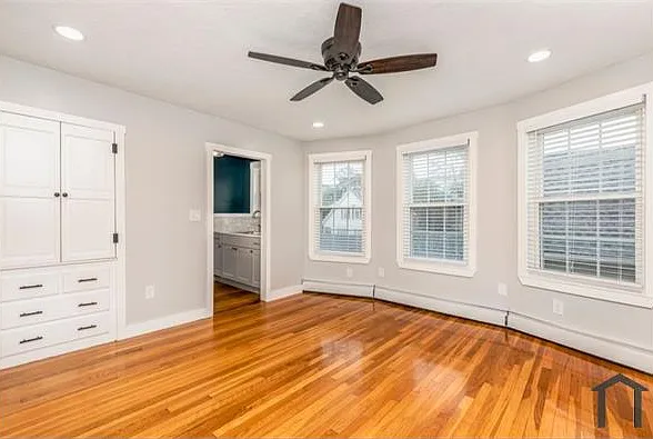 3 bed, 3219 sqft, $3,000 — Photo 3