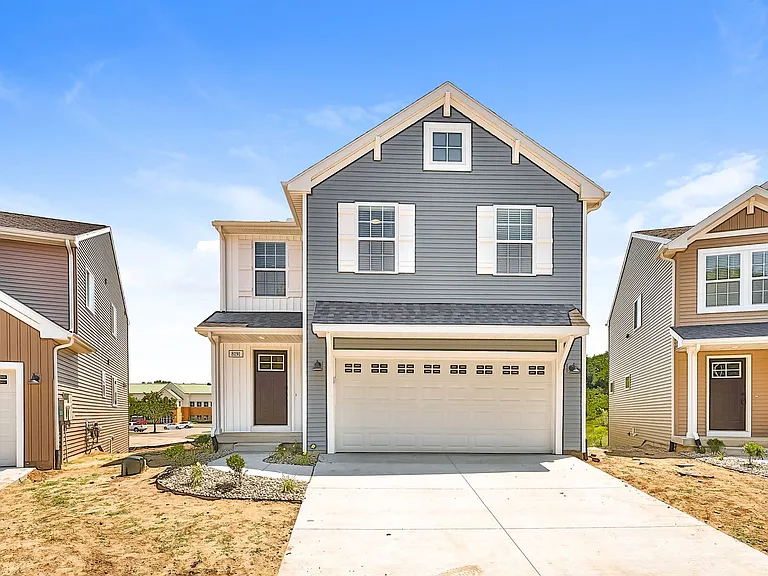 8191 Crestbrook Ct — Photo 1