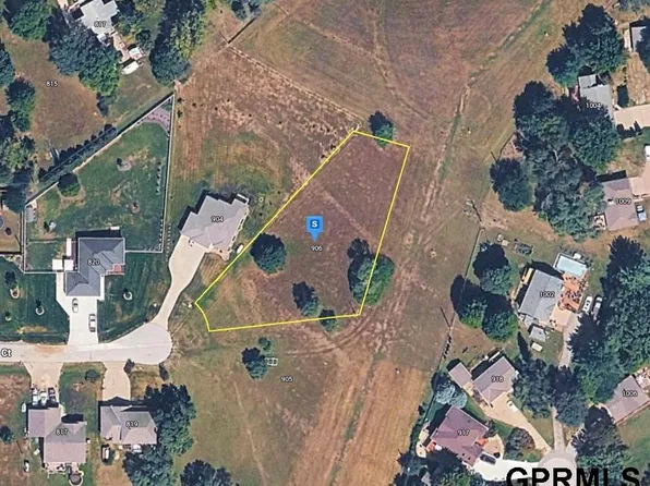 906 Mead Ct, Plattsmouth, NE 68048