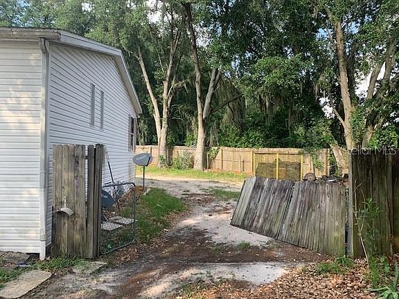 4th image of 3509 Kiah Dr