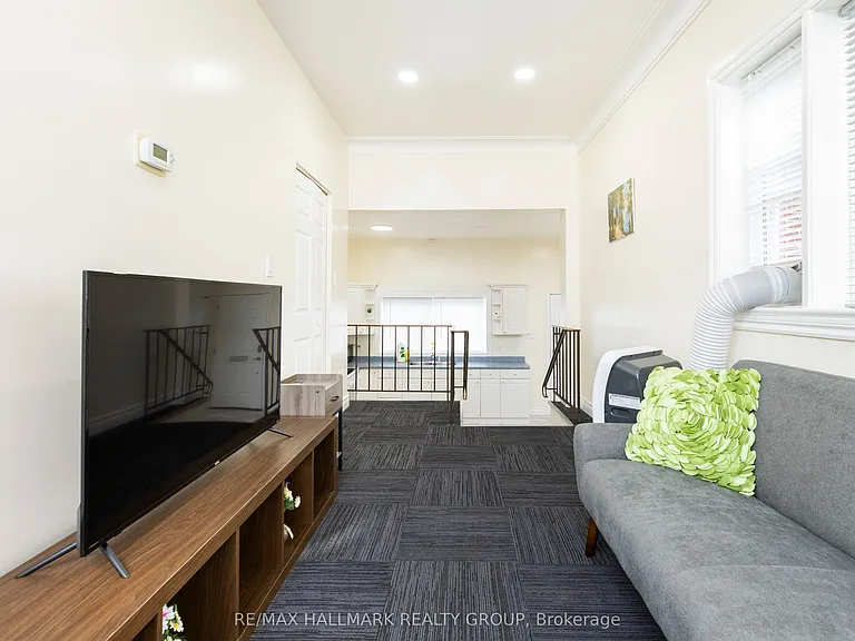 456 Bronson Ave #5 — Photo 16