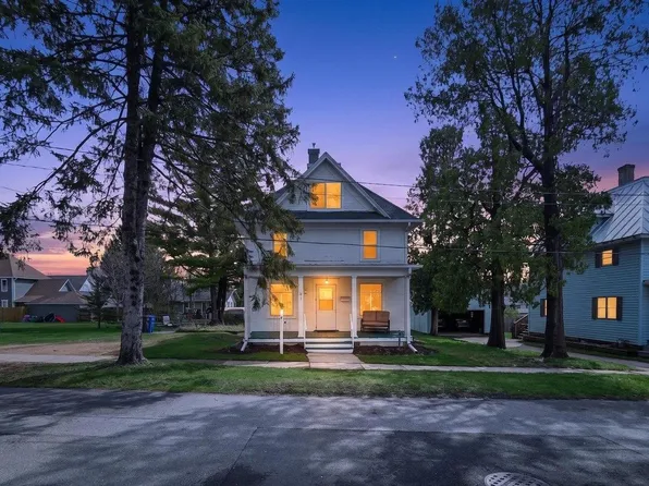 103 South 7th Street, Mount Horeb, WI 53572