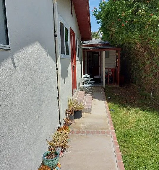 224 F St #4 — Photo 12