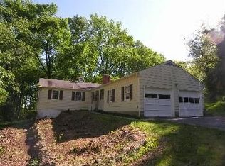 123 Sweet Hollow Rd, Milford, NJ 08848