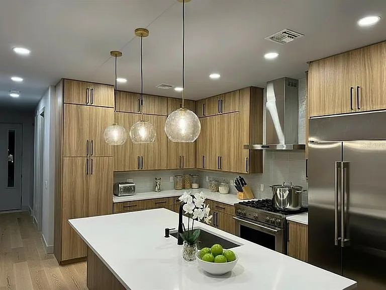 1412 S Moody Ave #A — Photo 10