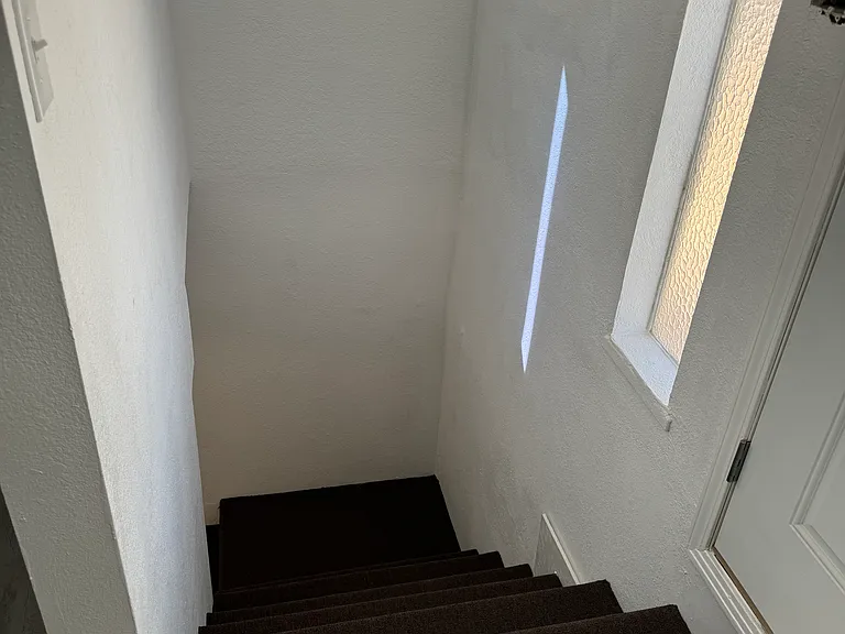 3464 S Calvin Ave — Photo 6