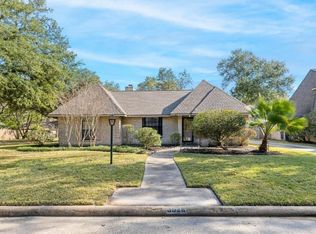 3926 Oak Gardens Dr, Humble, TX 77339