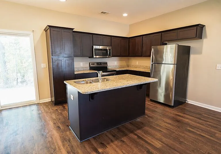 112 Kennah Ct #9 — Photo 9