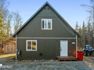 6736 S Hallie Dr, Wasilla, AK 99623