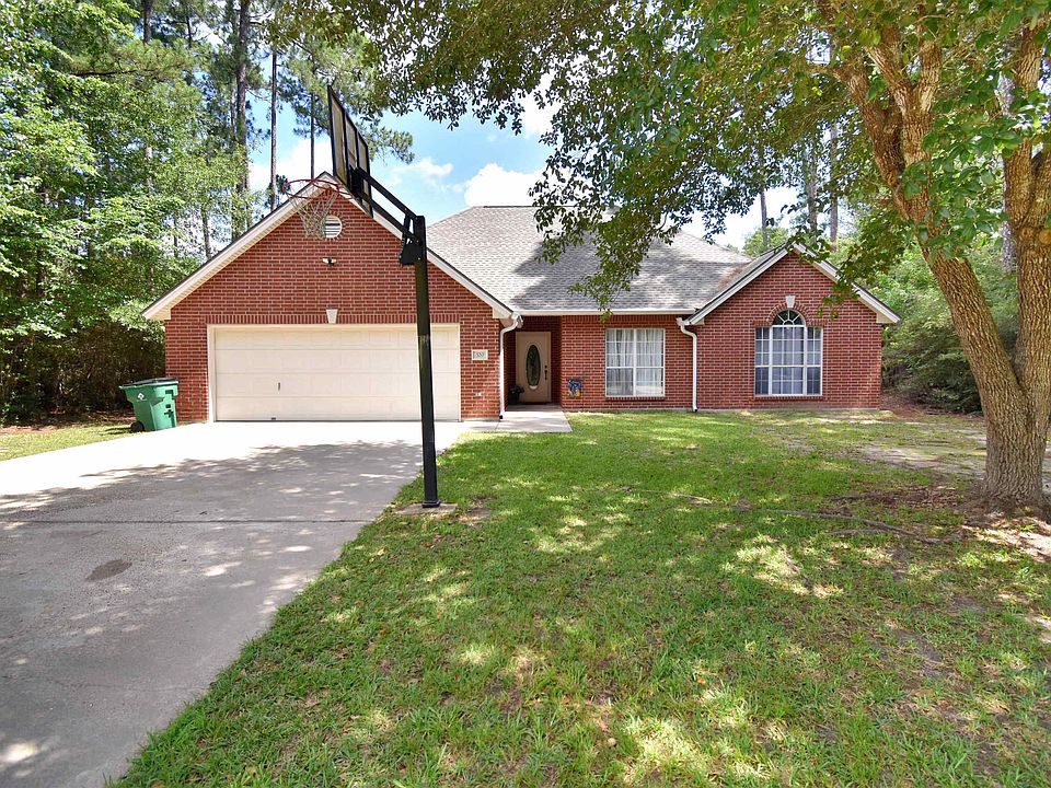 1st image of 320 Pepper Tree Ln