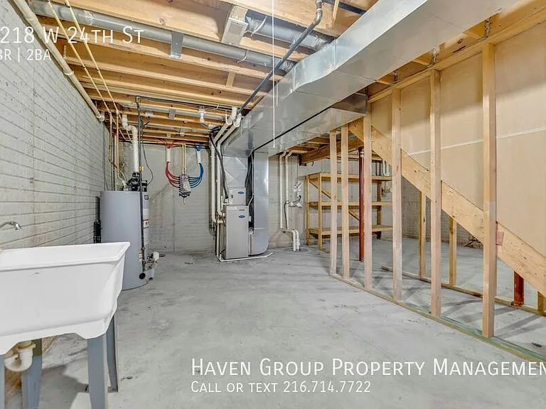 1218 W 24th St — Photo 21