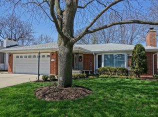 5232 Ernst Ct, Western Springs, IL 60558