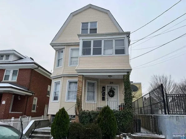 24 Devon Ter, Kearny, NJ 07032
