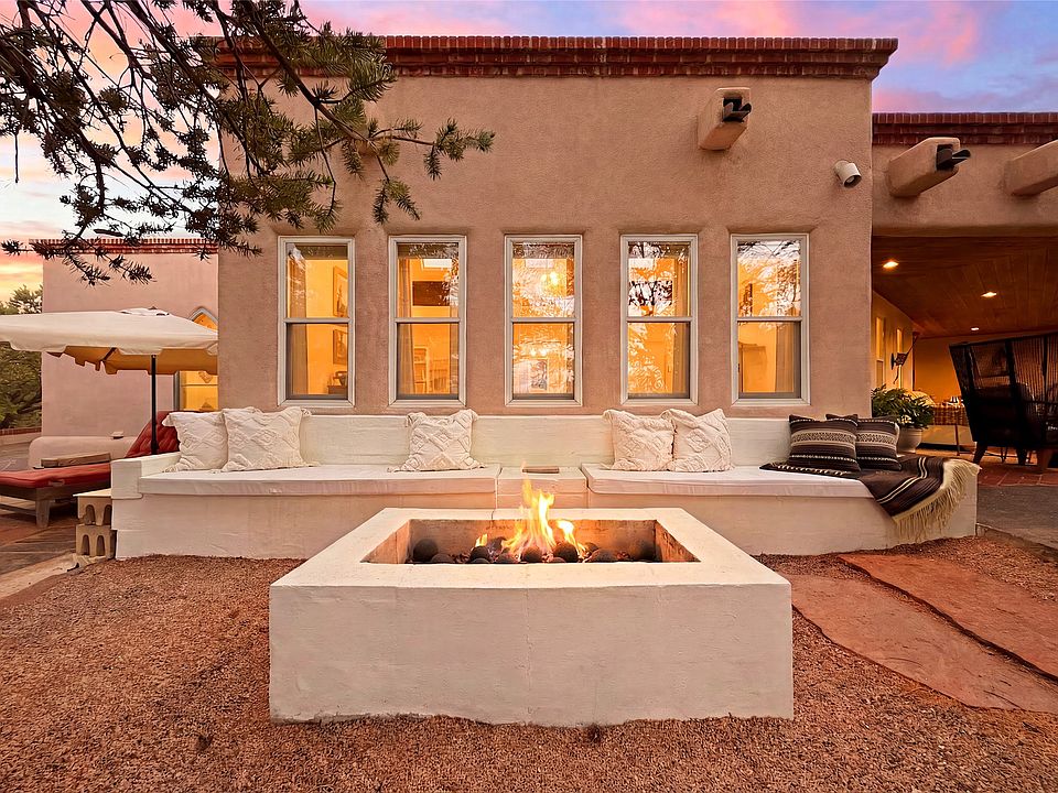 1st image of 1095 Mansion Ridge Rd
