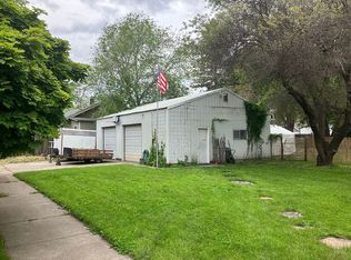 1503 L Ave, La Grande, OR 97850