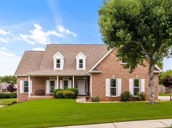 111 Burwell Cove Dr, Harvest, AL 35749