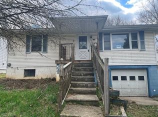 219 W College St, Scio, OH 43988