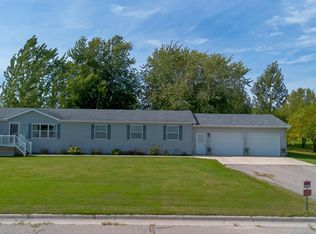 602 Falls Ave SW, Red Lake Falls, MN 56750