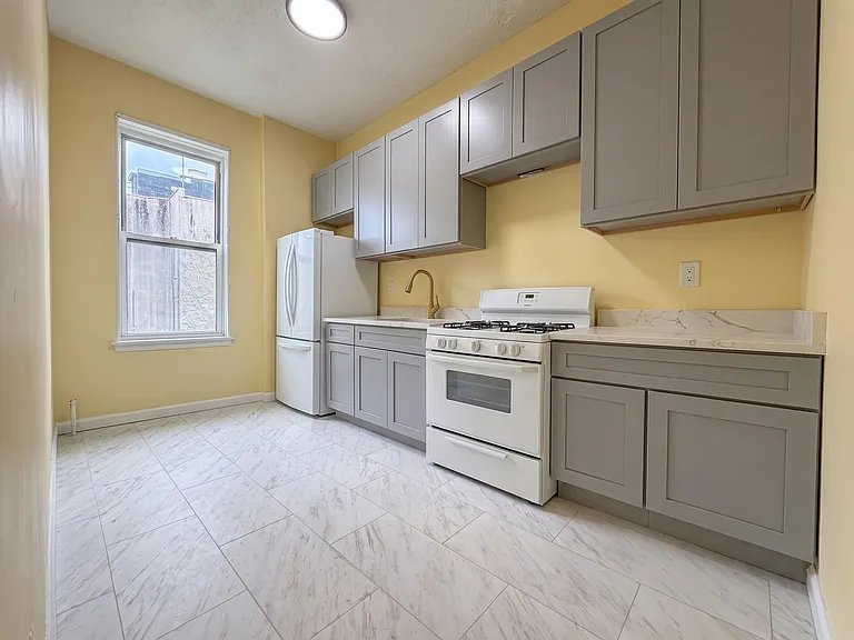 6556 Myrtle Ave #2 — Photo 6