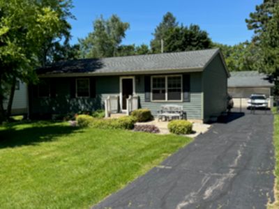 1433 N Seminary Ave, Woodstock, IL, 60098