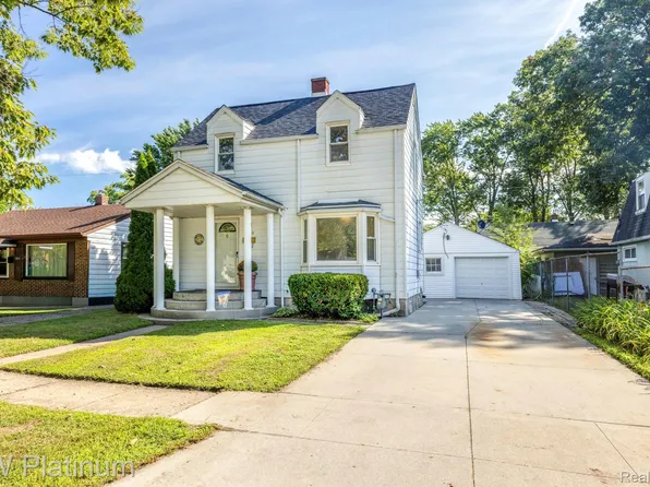 3310 Poplar St, Port Huron, MI 48060
