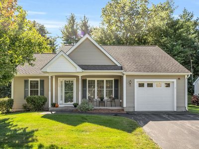 23 Dixon Drive, Litchfield, NH, 03052