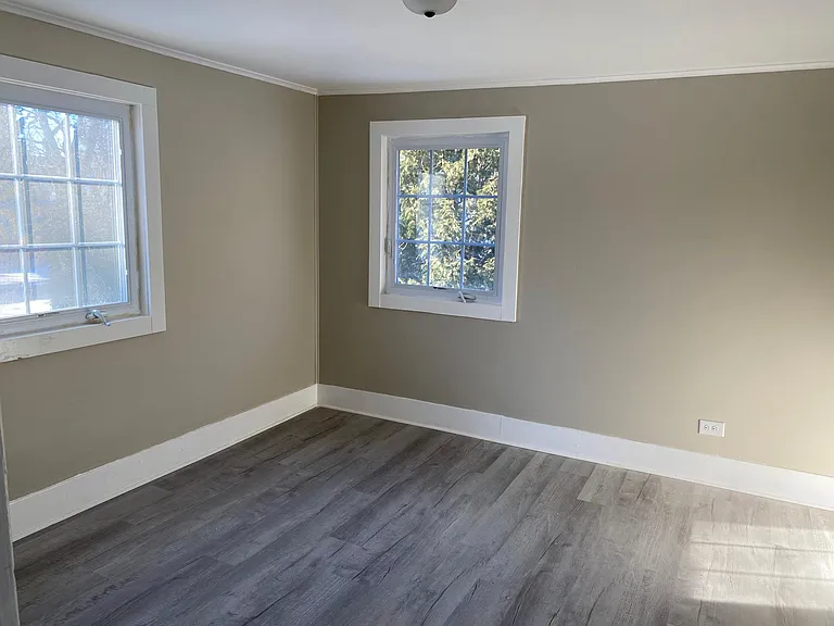 18 Cameron Ave — Photo 8