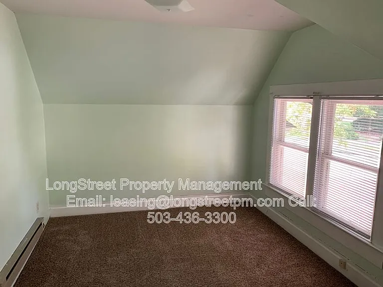950 SW Jefferson Ave — Photo 20