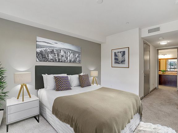 3rd image of 17720 Magnolia Blvd APT 407