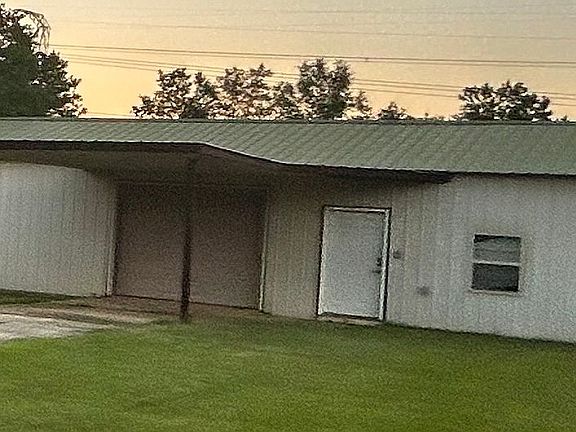 4th image of 8 Henry Murphy Rd