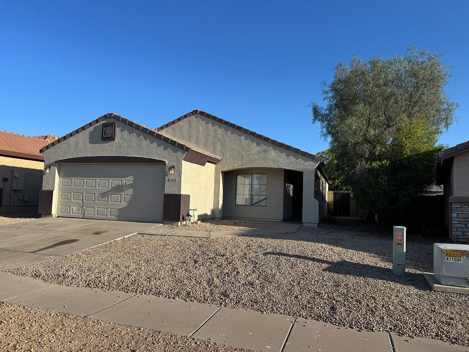 1523 W Nancy Ln — Photo 2