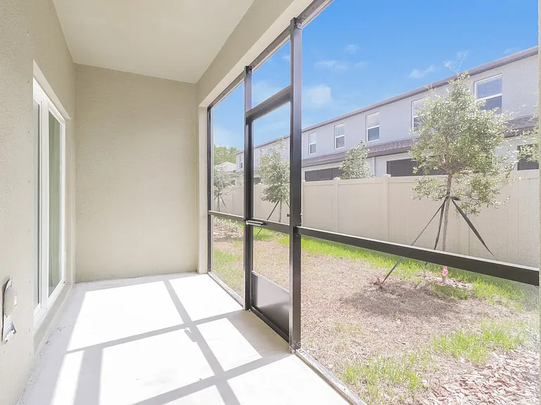 2149 Great Sapphire Ln — Photo 8