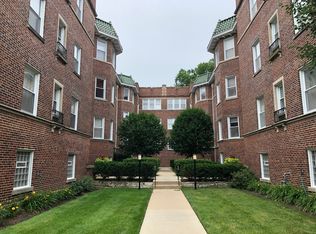 1226 Elmwood Ave APT 1E, Evanston, IL 60202
