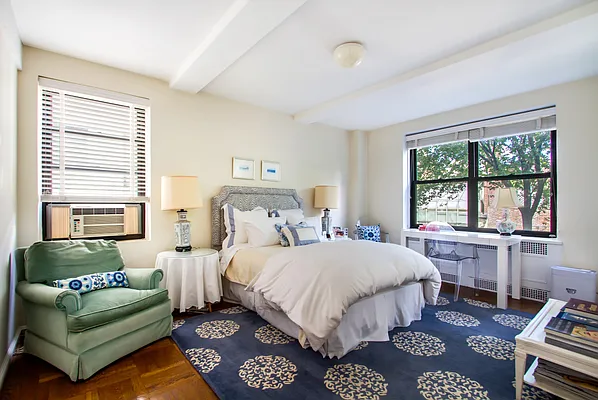 Sold by Compass | media 6