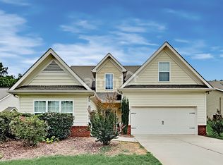 6208 Cove Creek Dr, Flowery Branch, GA 30542