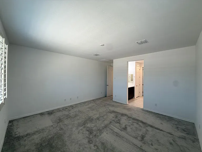 15744 W Jefferson St — Photo 17