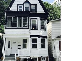 128 Steuben St #1, East Orange, NJ 07018