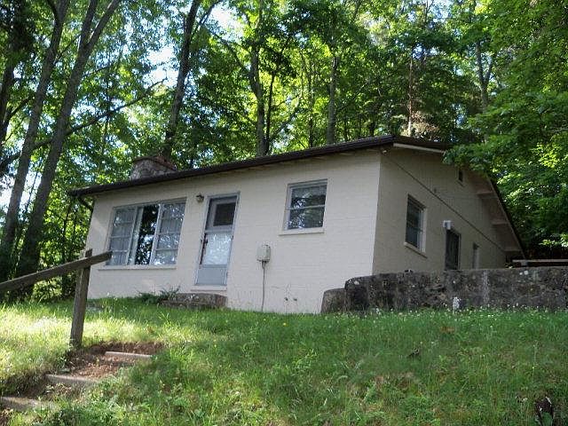 1st image of 247 Flat Top Lake Rd