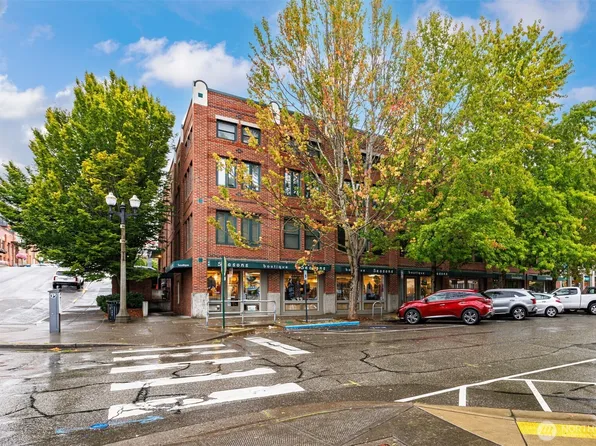 1201 11th Street #303, Bellingham, WA 98225