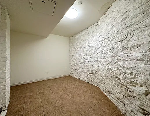 Rented by Corcoran | media 15