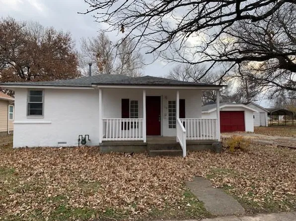 210 E 22nd St, Pittsburg, KS 66762