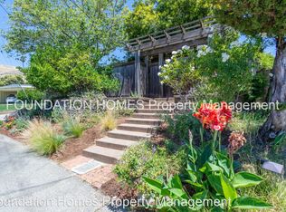 560 Whitewood Dr, San Rafael, CA 94903