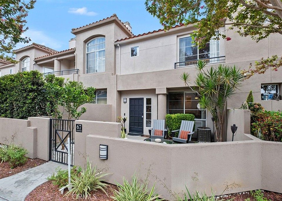 1st image of 67 Tradewinds